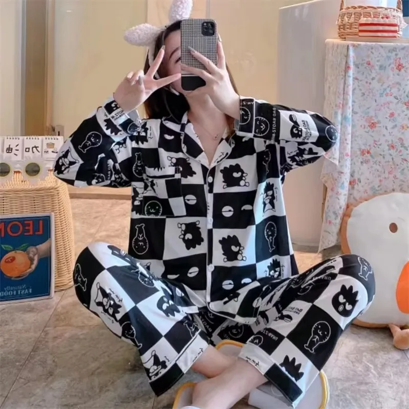 Pijamas de seda de simulación para hombres y mujeres