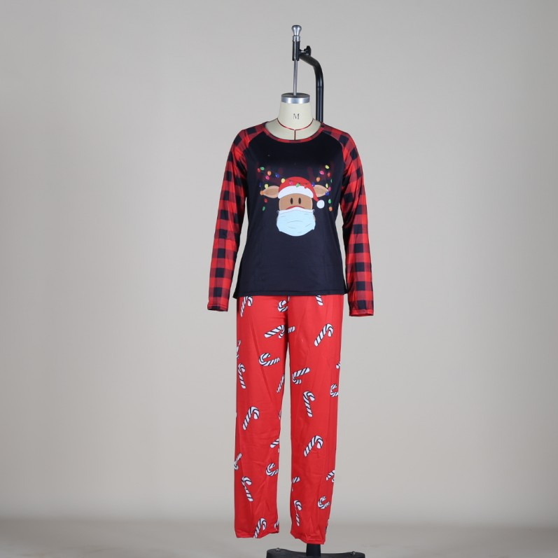Pijamas de vacaciones a medida con estampado de cuadros para reuniones familiares