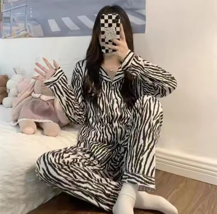 Conjunto de pijamas de rayas a cuadros para mujeres, ropa de casa, pijamas de manga corta con pantalones, pijamas con solapa, venta al por mayor, fabricantes de chicas