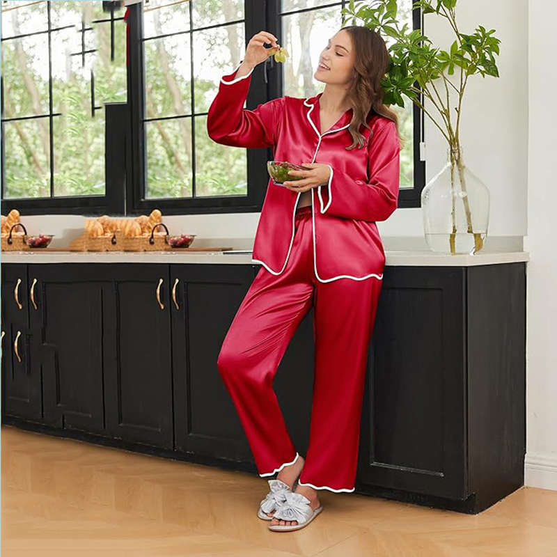 Pijamas largos de seda de alta calidad personalizados con bajo MOQ