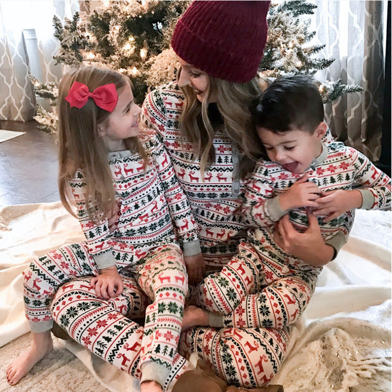 Conjunto de pijama de algodón para niños, ropa de casa para parejas, pantalones de dos piezas para mujeres, pijama de Navidad al por mayor