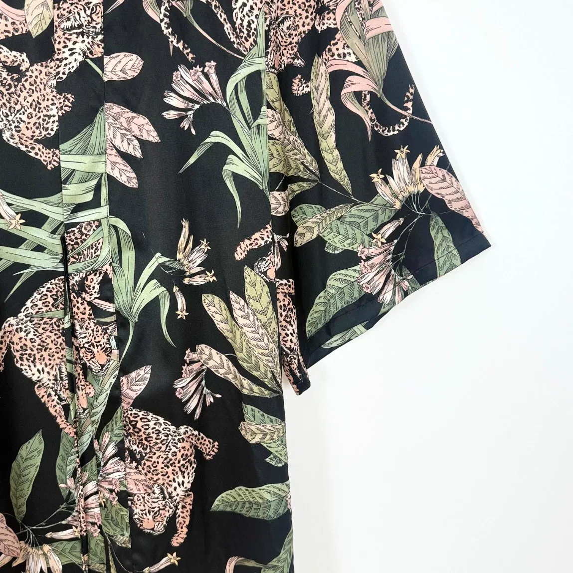 Conjunto de pijama elegante de seda de verano suelto y personalizado al por mayor