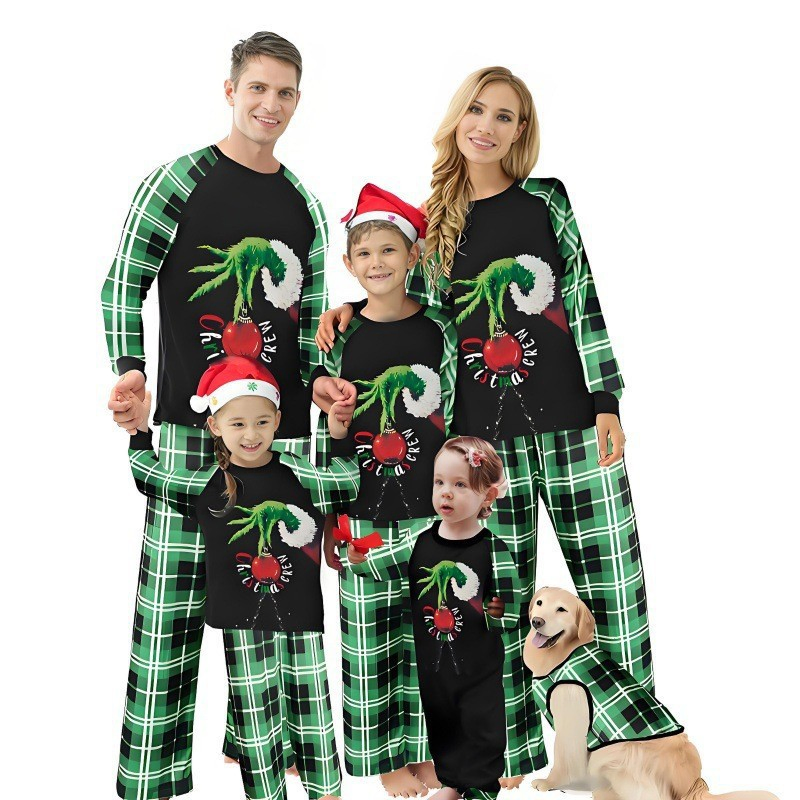 Conjunto de pijamas familiares con patrón de árbol de Navidad, ropa de dormir cálida para el invierno
