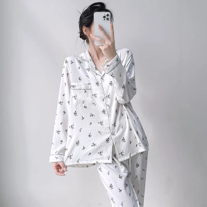 Ropa de casa pijamas frescos y cómodos