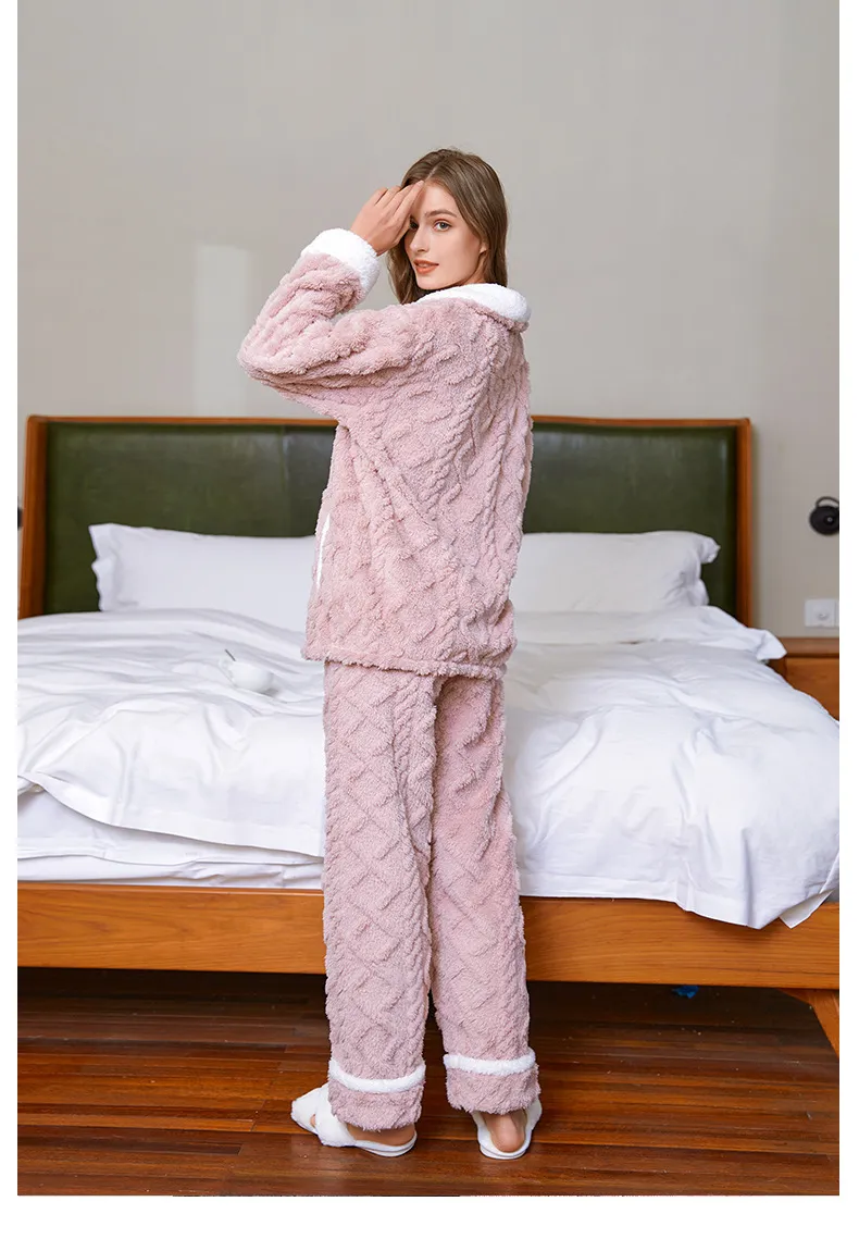 Nuevos Pijamas Ropa de Dormir Conjunto de Dos Piezas de Manga Larga Invierno Cálido Mujeres Franela Engrosada Loungewear Jacquard