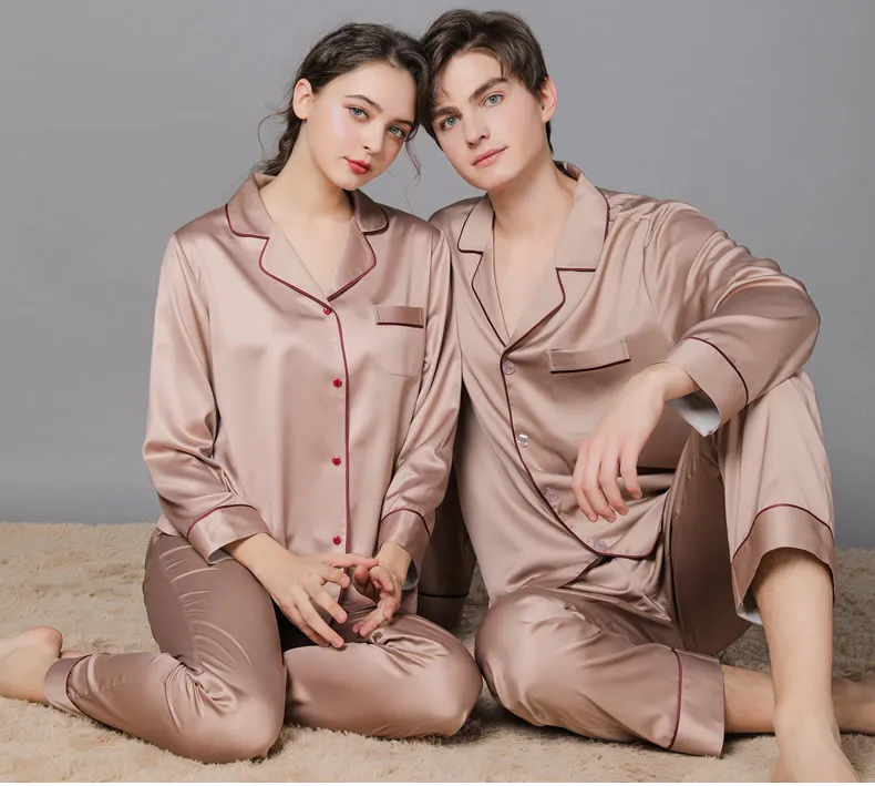 Conjunto de Pijamas de Seda Pura para Pareja