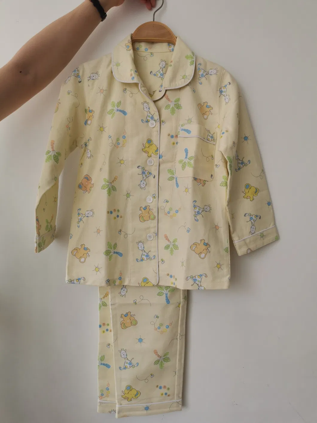 100% Pijamas de algodón de franela de alta calidad y cómodos para niños