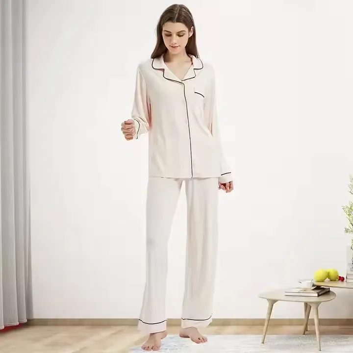 Pijamas de manga corta con adhesivo, pijamas de modal súper suaves para el uso casual de mujeres