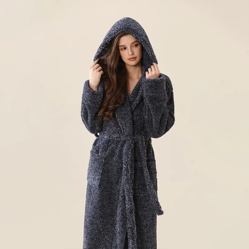 Bata de baño de franela de buena calidad personalizada para el hogar con pijamas de forro polar para parejas