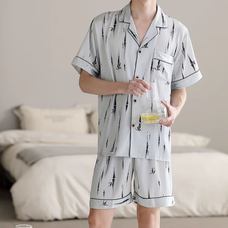 Conjunto de pijama corto de seda para hombres cómodo para el verano