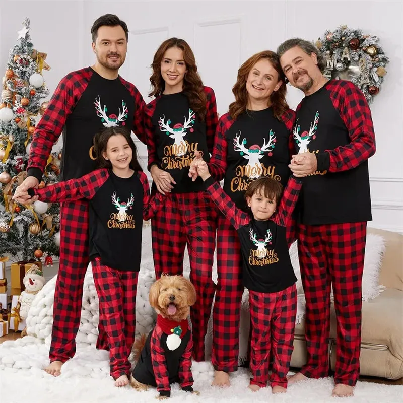 Pijamas navideños a juego para toda la familia con letras impresas de ciervos pequeños, conjunto de pijamas de algodón rojo