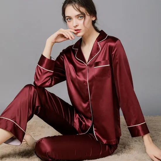 Pijamas para Nuevos Amantes. Conjunto de Manga Larga de Encaje Fino para Mujeres. Ropa de Casa de Seda. Conjunto de Dos Piezas de Seda Fría para Hombres