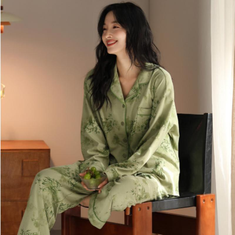 Conjunto de Pijamas Elegantes Conjunto de Pijamas Minimalistas Conjunto de Pijamas Diarios para el Dormitorio