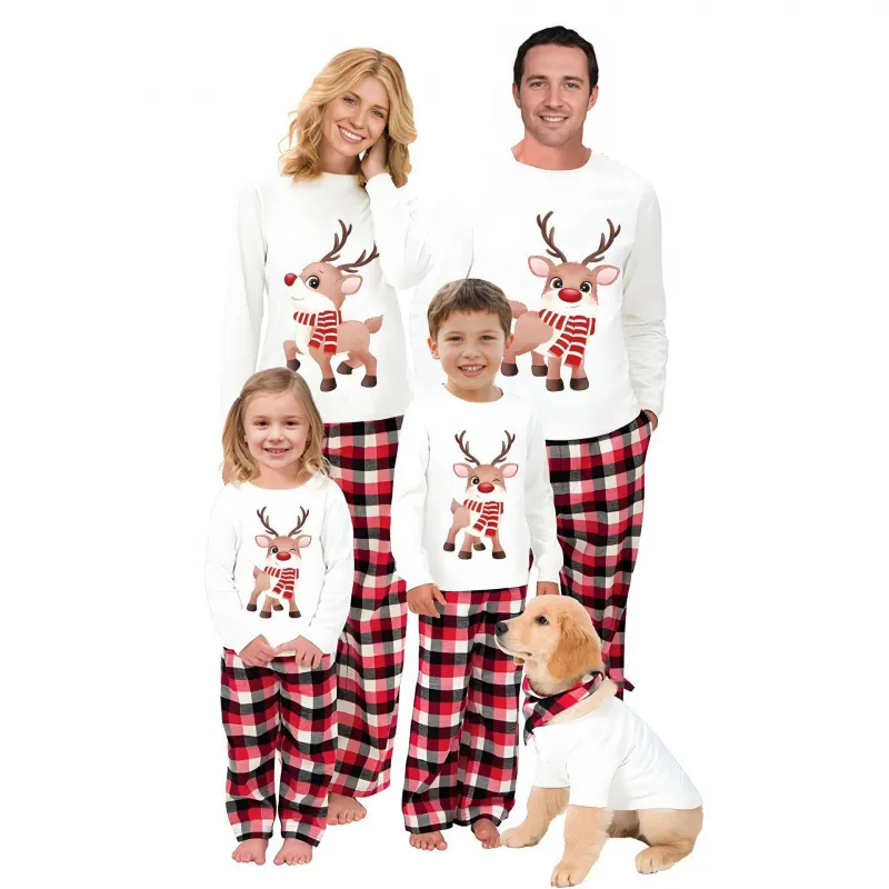 Conjunto de pijamas familiares con patrón de árbol de Navidad, ropa de dormir cálida para el invierno
