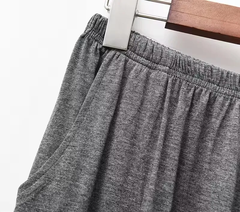 Pijamas de verano casuales de dos piezas de modal para hombres de alta calidad con cuello en V y mangas cortas