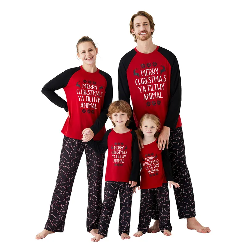 Conjunto de pijamas familiares con patrón de árbol de Navidad, ropa de dormir cálida para el invierno