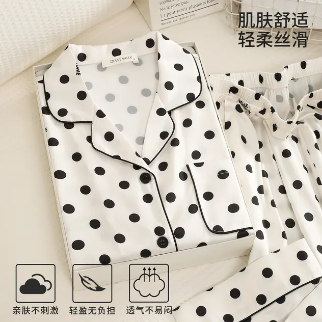Conjunto de pijama de seda helada para mujeres con lunares clásicos