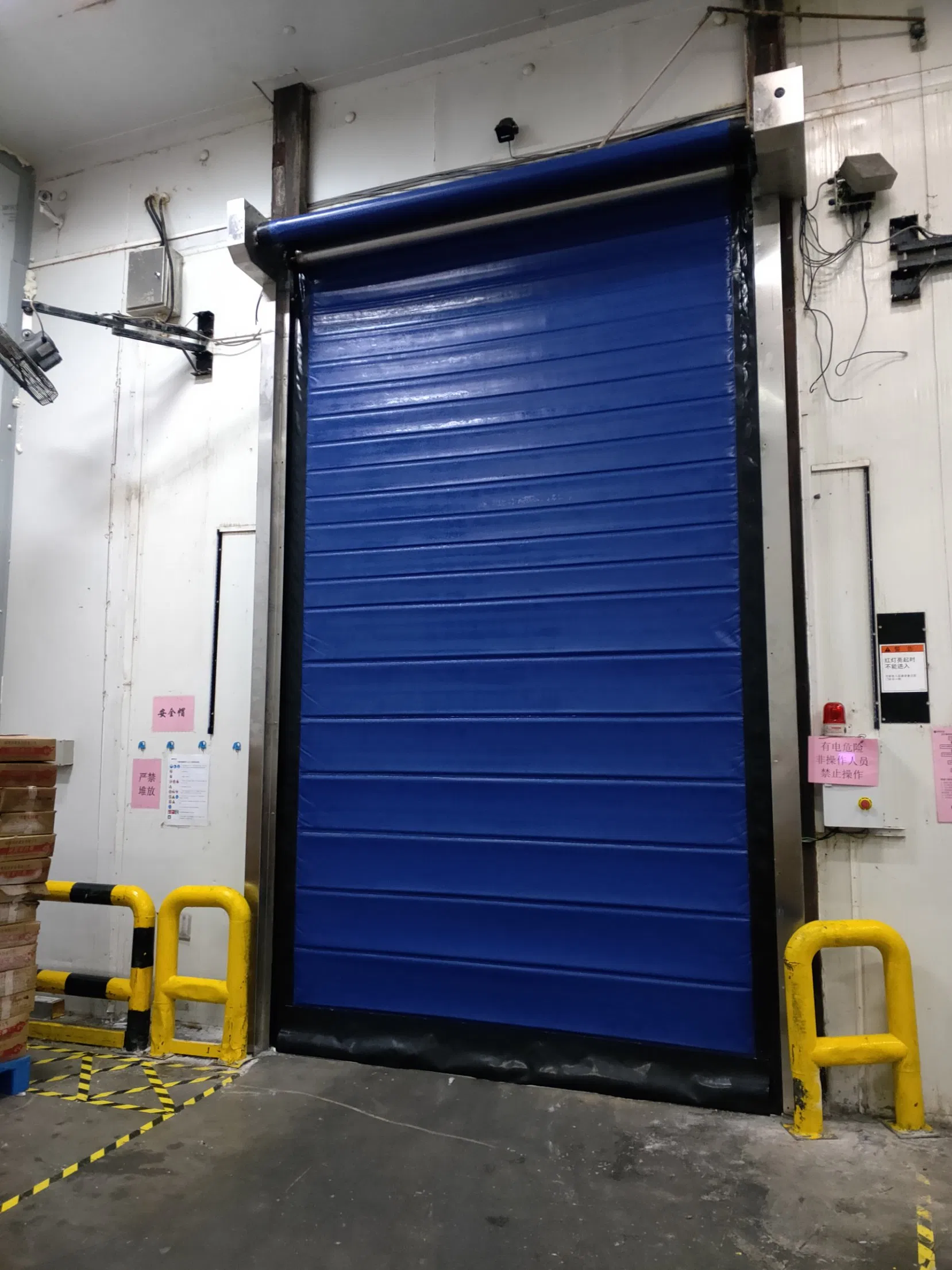 Durable High-Speed Cold Storage Door for Energy Efficiency