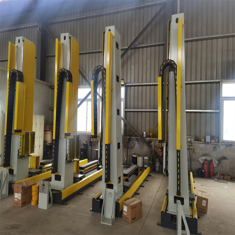 Large Steel Equipment Welding: The Welding Robot Can Be Combined with a 300-5t Load Welding Positioner to Achieve Full Automation and Support Customization