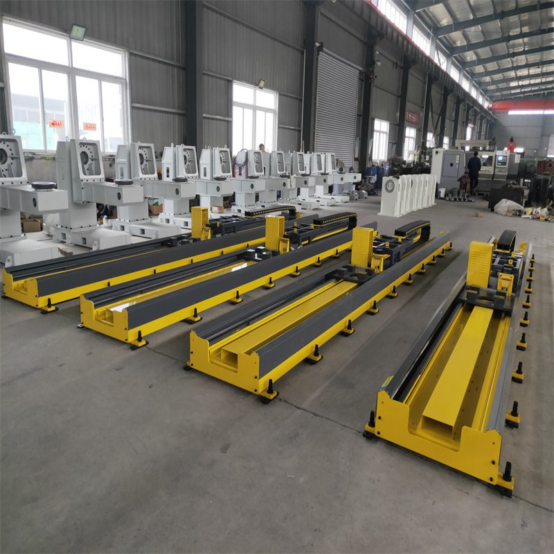 Large Steel Equipment Welding: The Welding Robot Can Be Combined with a 300-5t Load Welding Positioner to Achieve Full Automation and Support Customization