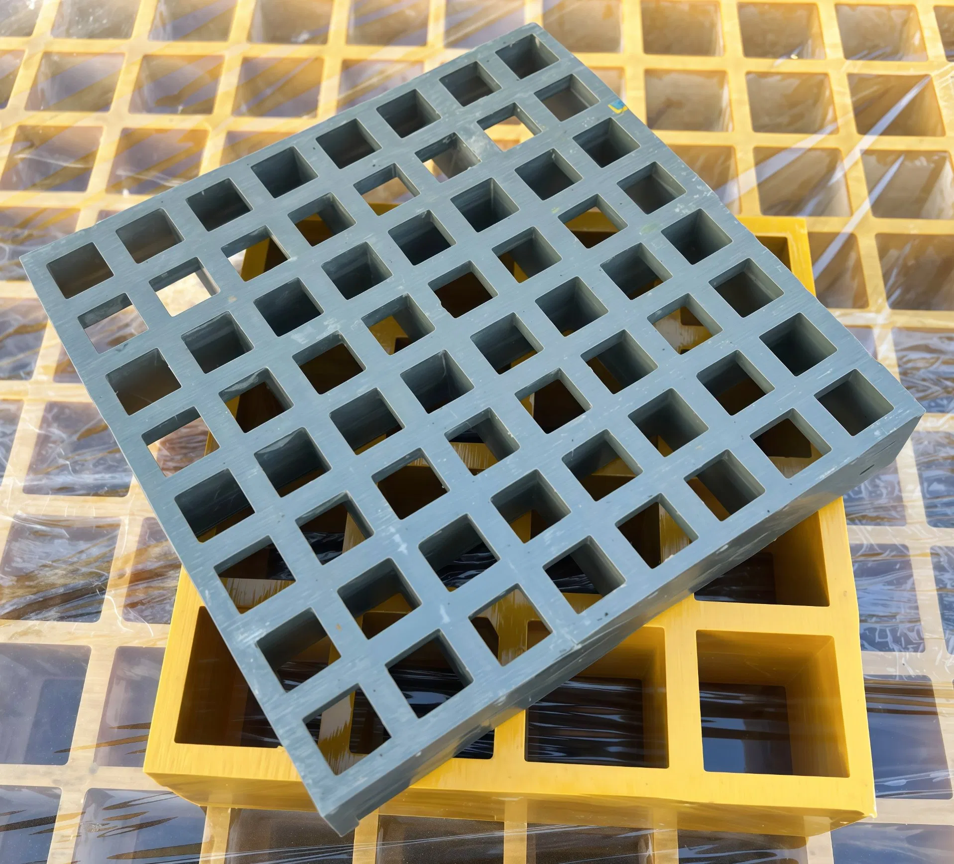 Factory Customization Corrosion Resistant GRP Grating/ FRP Grating / Composite Grille