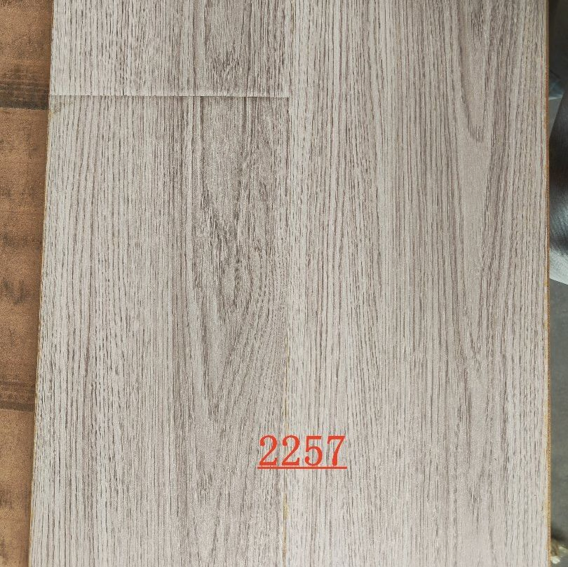 Multi-Function Composite Decking Decoration Building Material Waterproof Fireproof Slip Resistant HDF/MDF Laminate Flooring German Technology Laminate Flooring