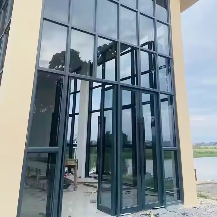 Custom Thick Laminated Safety Tempered Glass for Building Exterior Floor Stairs Exterior Wall Building Decorative Curtain Wall