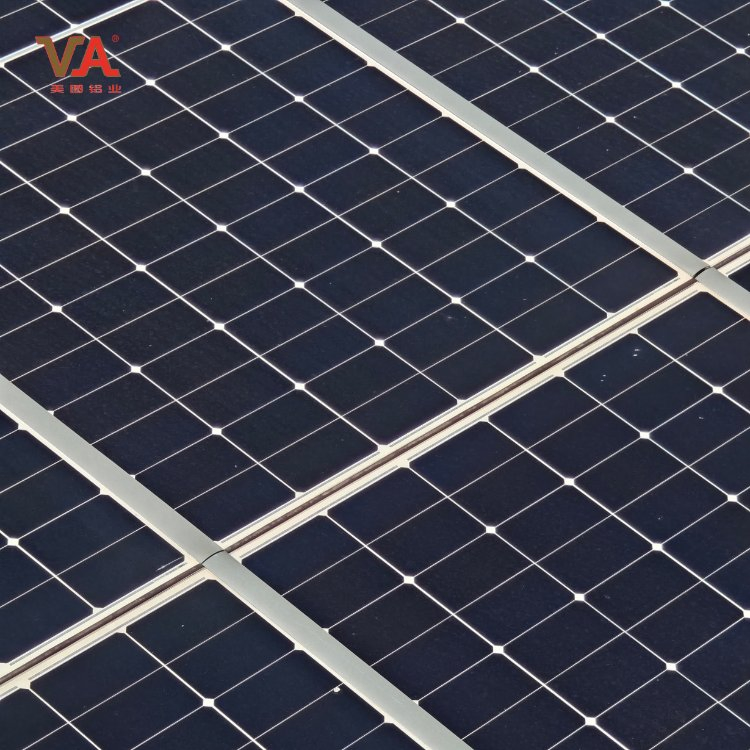 Customized Weather Resistance Aluminum Carport with Solar Panel for Car Parking