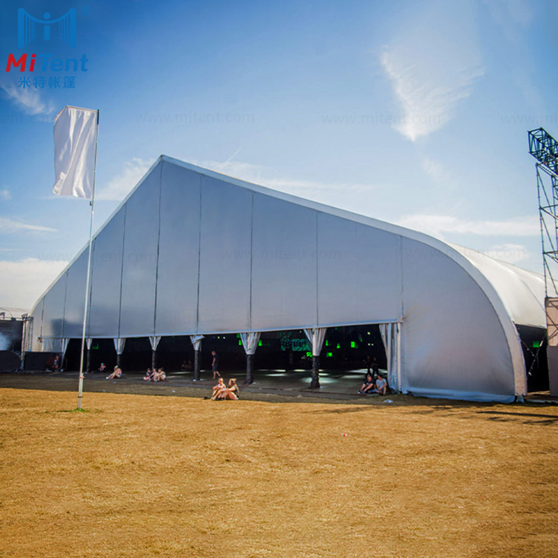 Fashion Curved Canopy Tent for Outdoor Weddings and Large Gatherings