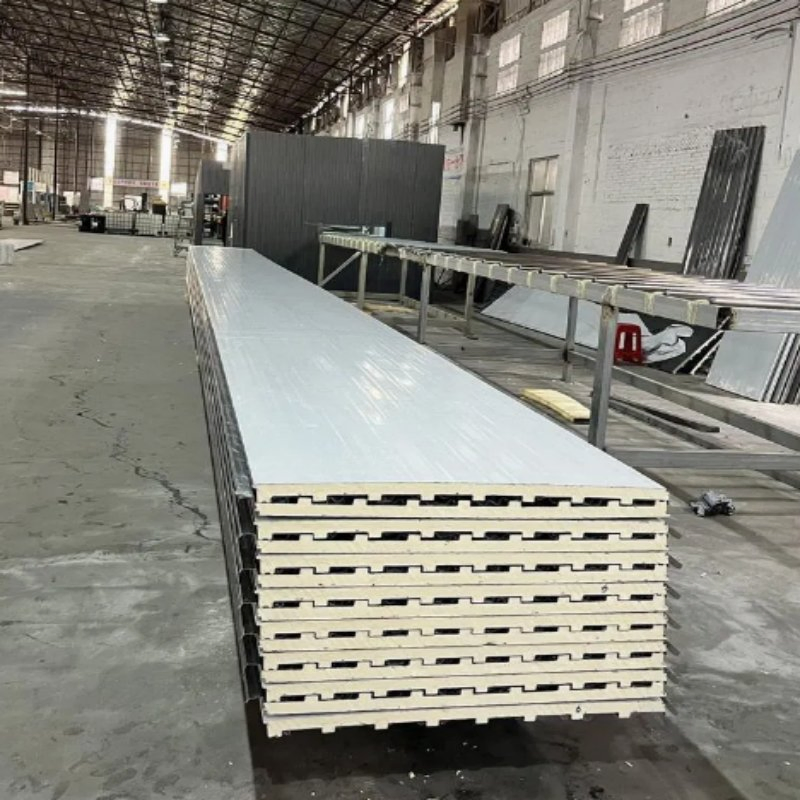 Aluminum Corrugated Roof Sandwich Board Exterior Great Wall Profile Aluminum Thermal Insulation PU Wall Panel Roofing Tile for Industrial Buildings