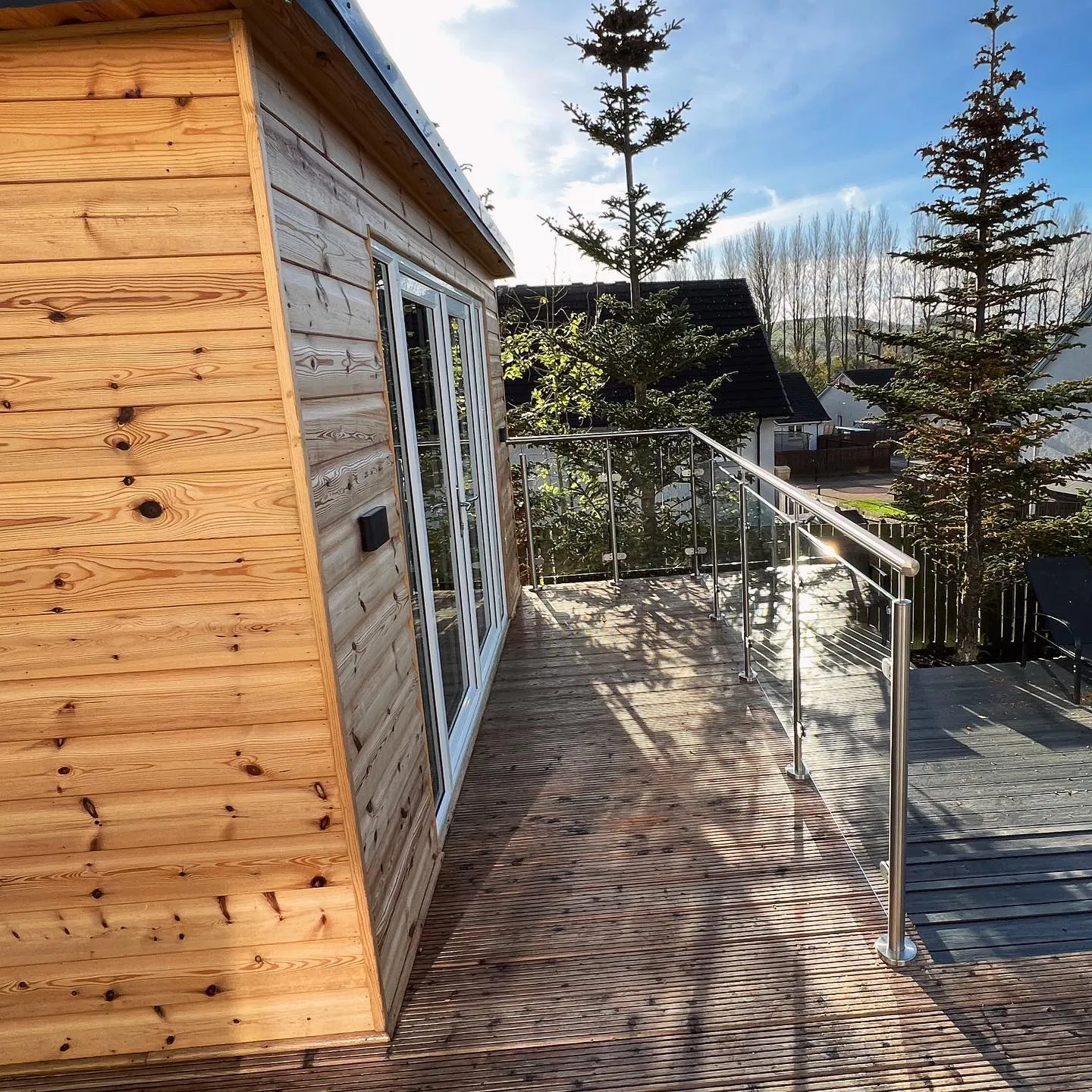 Residential Aluminum and Semi Frameless Tempered Glass Railing Systems