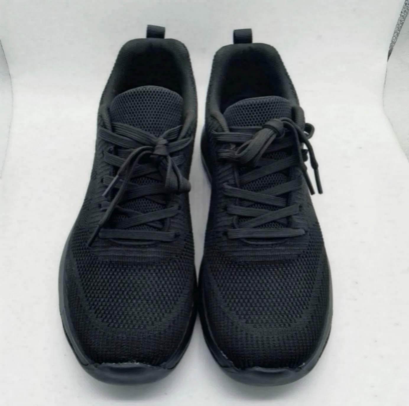 High-Performance Sport Shoes Combining Style and High-Quality Materials