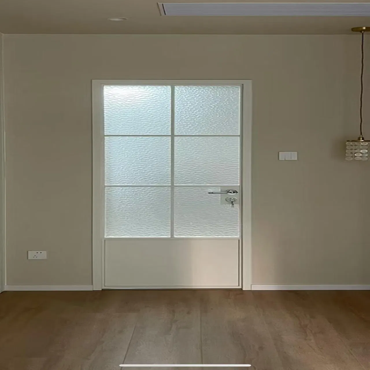 5. Aluminium French Swing Interior Glass Door for Energy Efficiency Modern, Noise-Reducing Security Door with Aluminum/Aluminium Frame