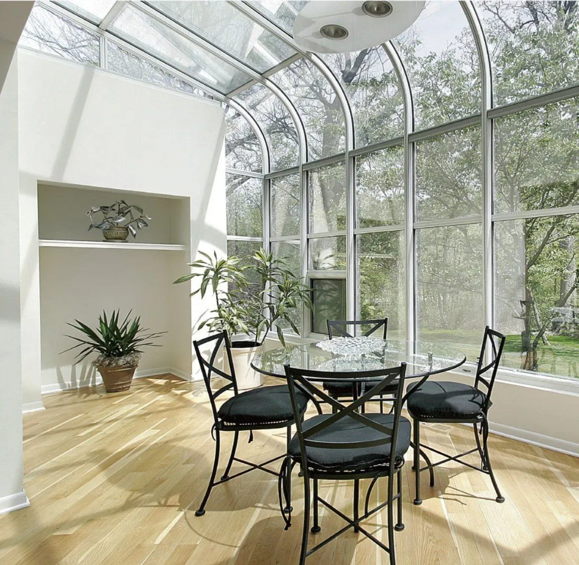 WG11 High-End Sunroom System, Multiple Roof Configurations, Thermal Insulation, Soundproofing