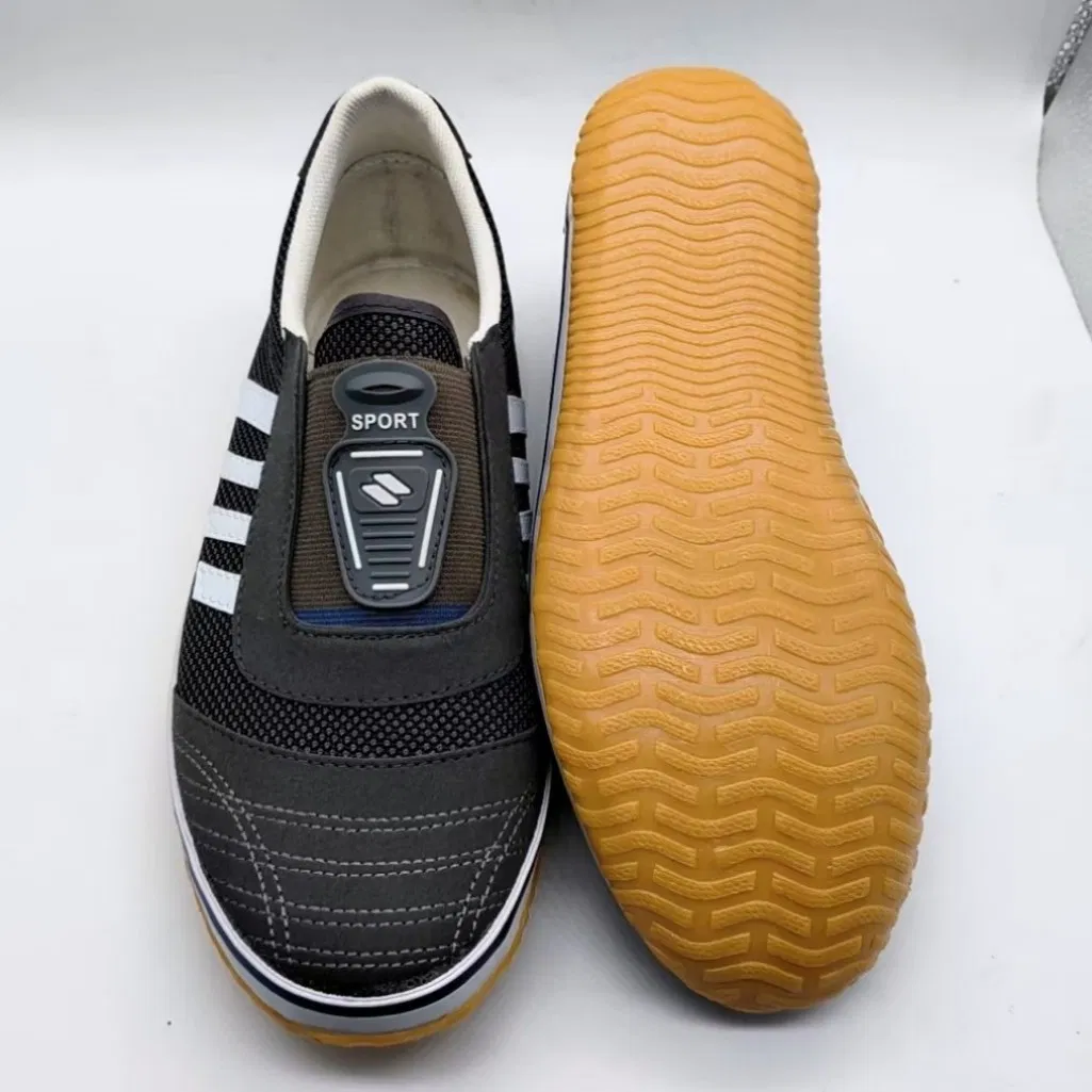 Durable Active Sneakers Featuring Tailored Fit and Quality Canvas Material