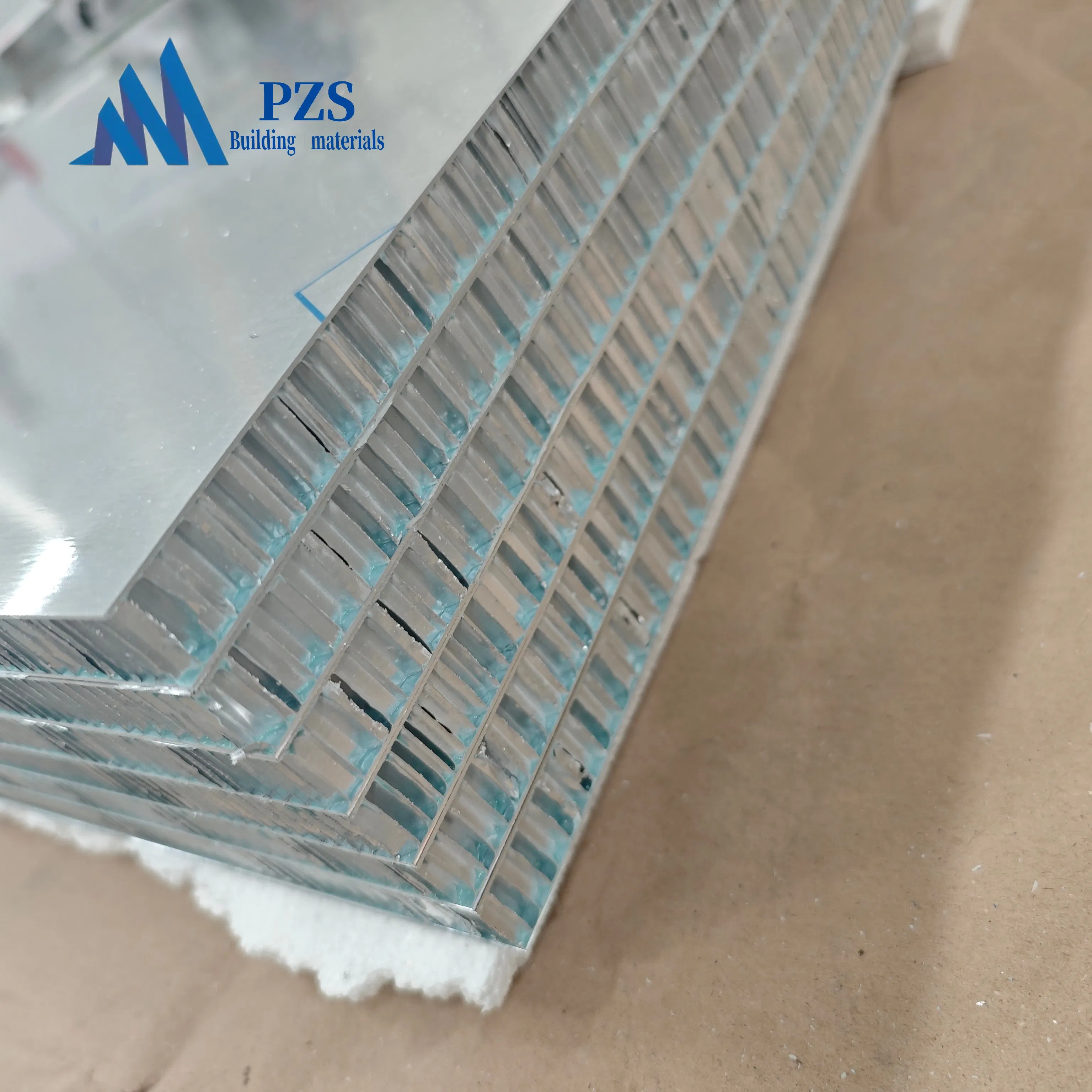 Exterior Wall Panel Aluminum Ceiling, Composite Design, Customizable Thickness