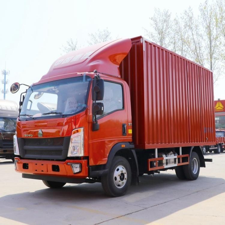 Sinotruk HOWO Light Truck 4X2 Diesel-Powered City Delivery Cost-Effective Durable Commercial Transport Vehicle Single/Double/Crew Cab Affordable Competitive