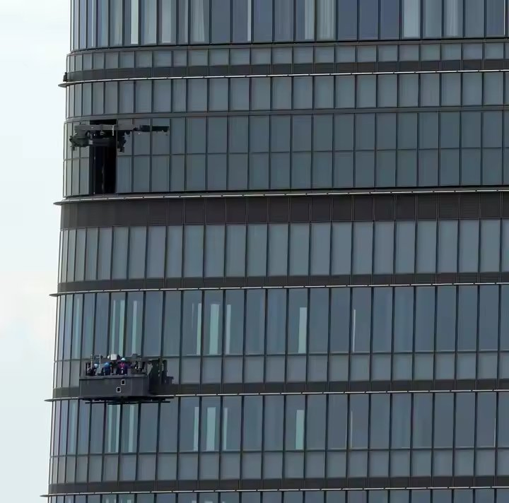 Premium Blue Reflective 8mm Safety Glass for Elevators