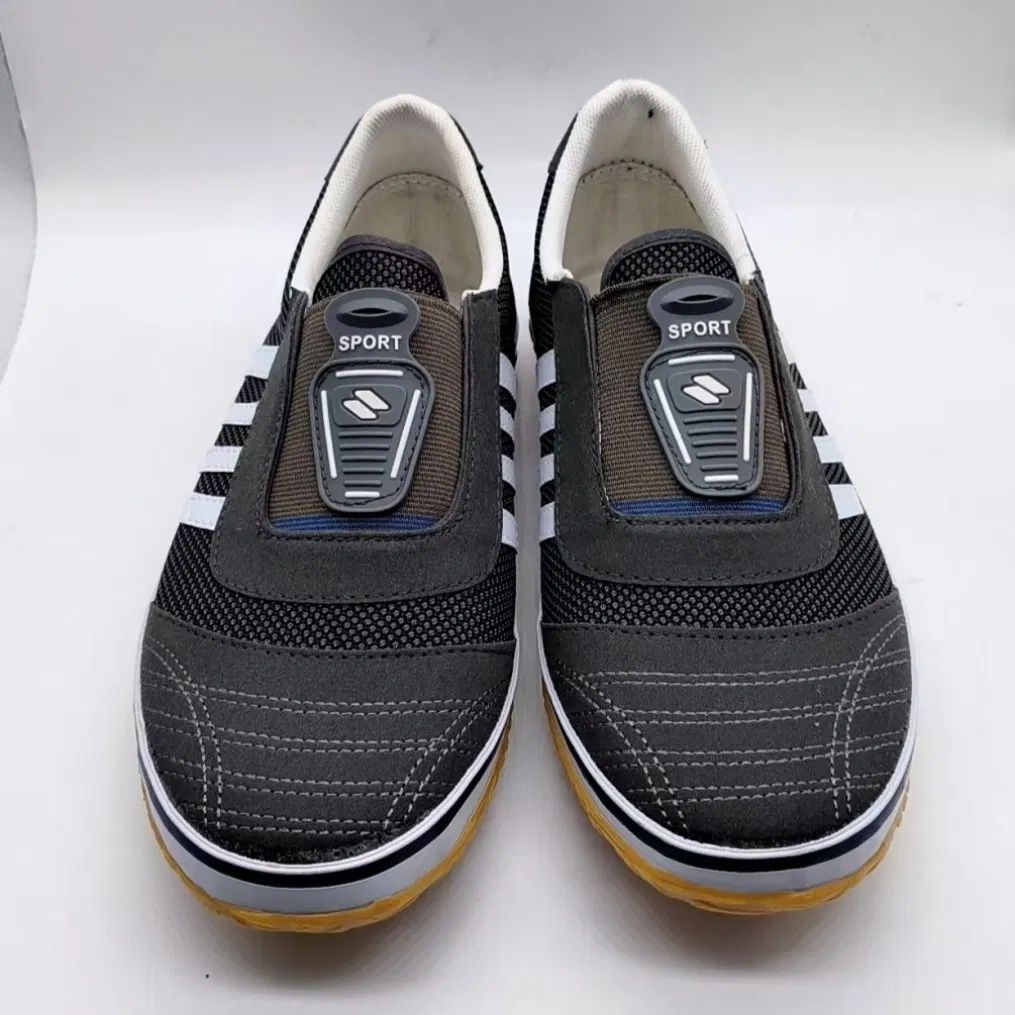 Durable Active Sneakers Featuring Tailored Fit and Quality Canvas Material