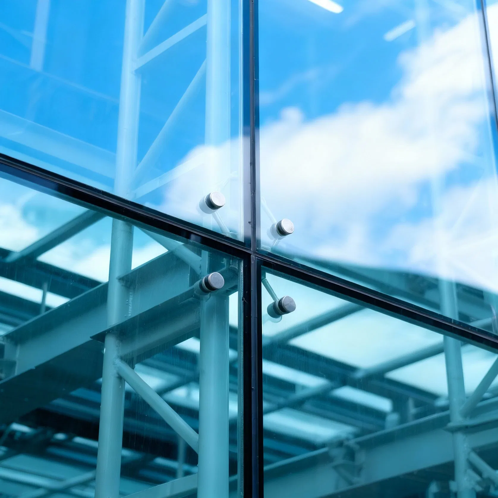 Ultra-Thin Vacuum Glass with Superior Thermal &amp; Acoustic Insulation for Windows/Curtain Walls