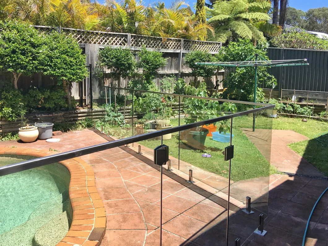 Glass Pool Fencing