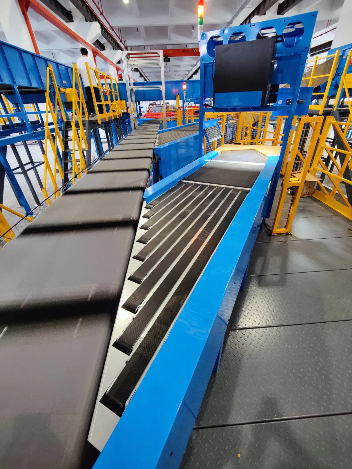 Truelisort Express Sorting Reduced Sorting Costs Cross Belt Sorter Machine Conveyor