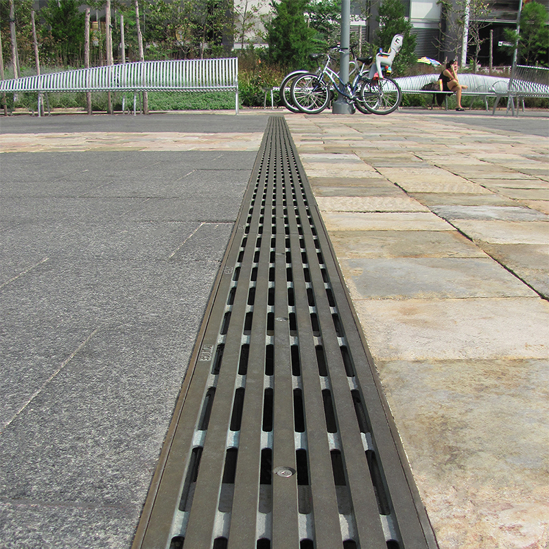 Stylish Cast Iron Drain Grating with Size and Color Customization