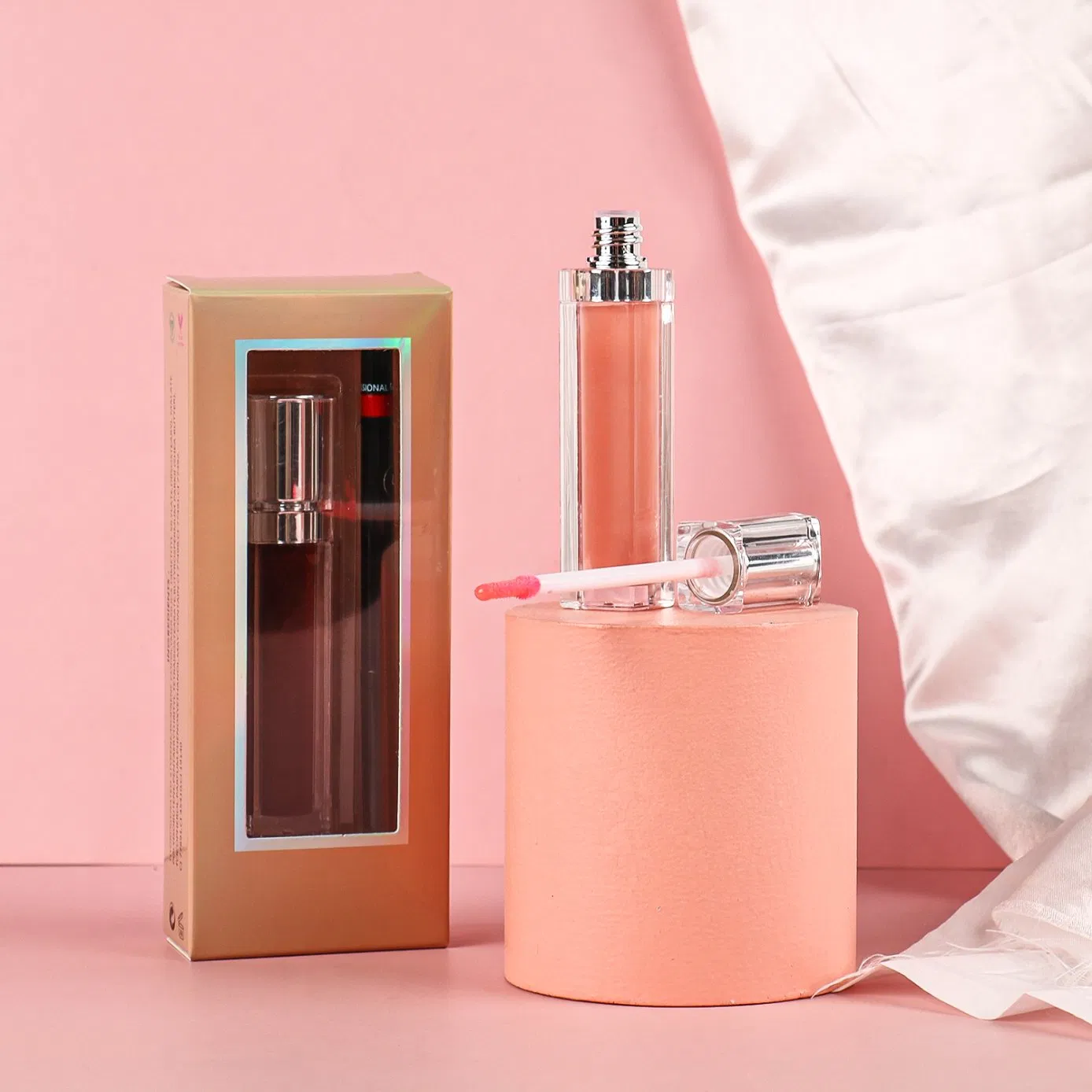 Custom Logo Nude Lip Gloss and Liner Kit for OEM Cosmetics