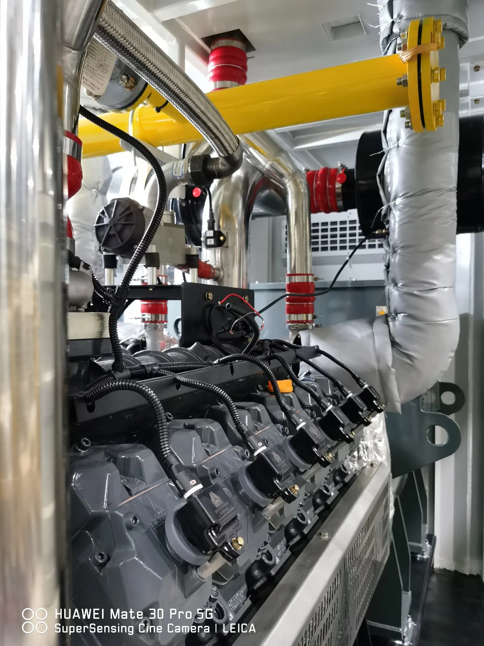 High Efficiency Rainproof Snowproof 500kw 600kVA 1MW 2MW 3MW Power Station Deutz Engine Natural Gas LNG CNG Electric Power Generators