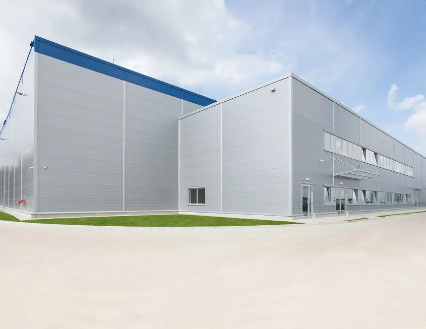 Low Cost Prefabricated Steel Structure Multi Story Modern Luxury Design House Home Customized Fast Install Villas Townhouse