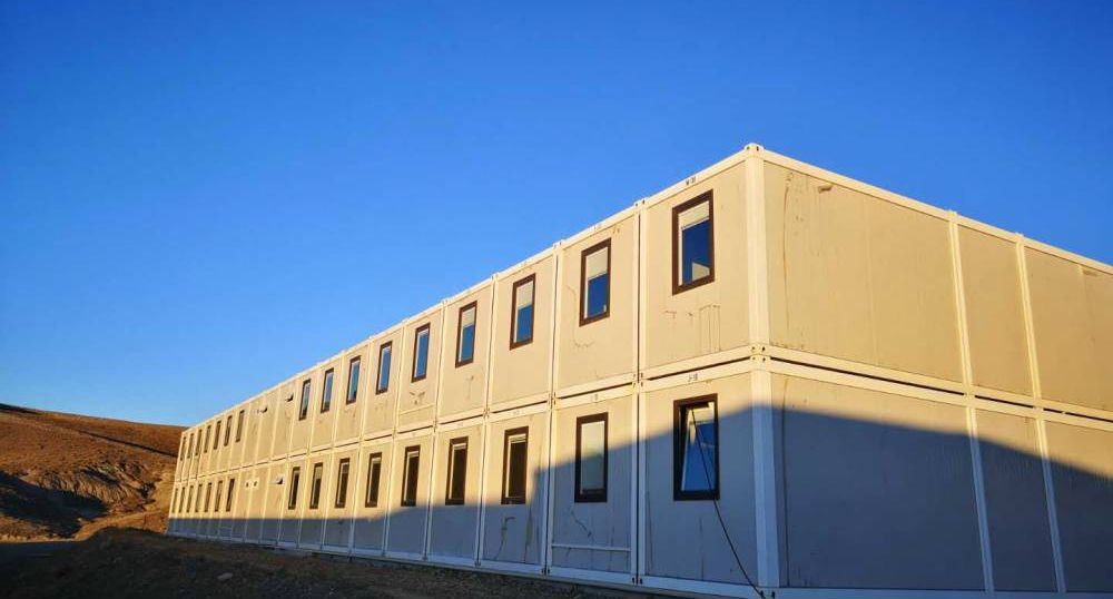 2025 Prefab House Prefabricated Steel Structure Villa Building Light Metal Construction Frame Building Church Steel Structure