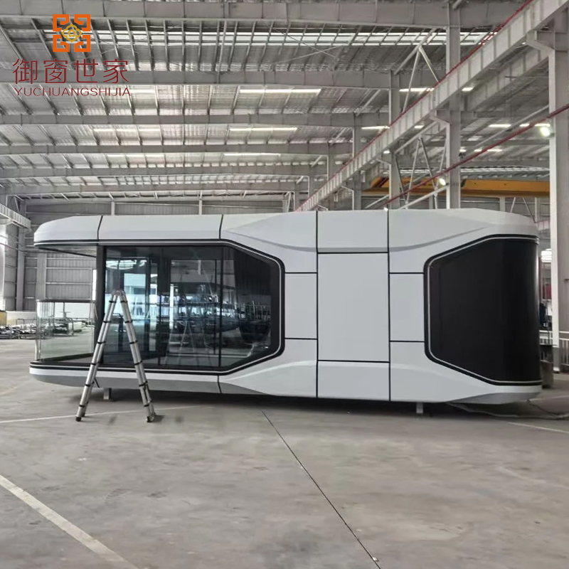 Mobile Retail Space Capsule Customization - Intelligent Temperature-Controlled Display System