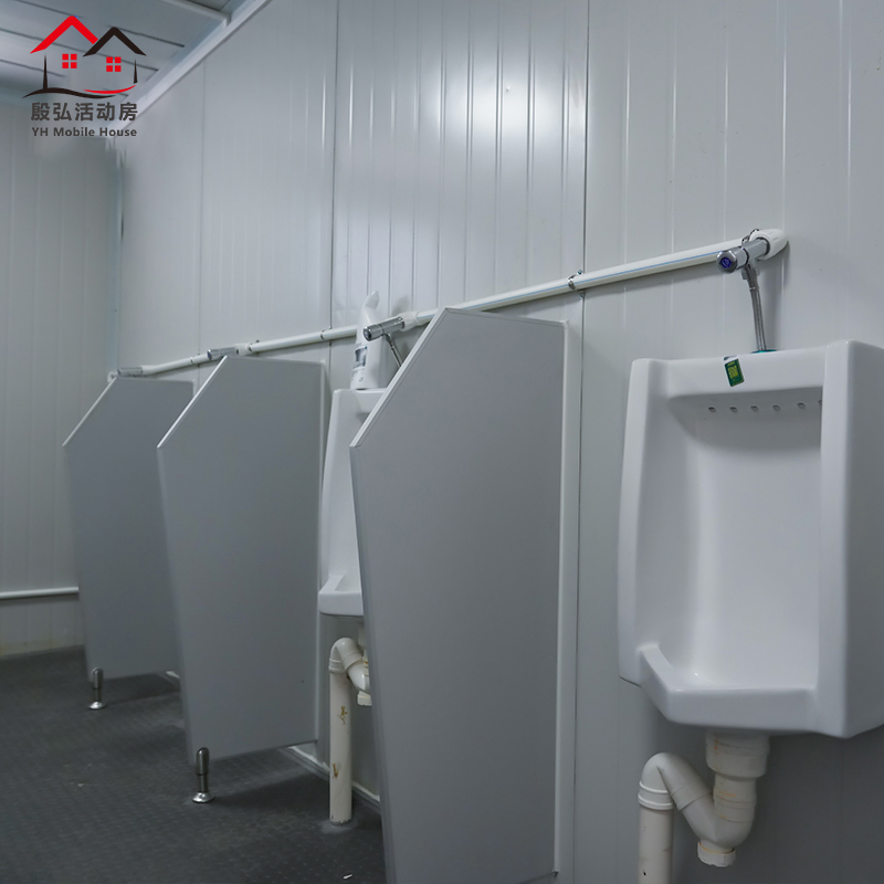 Factory Supplies High-Quality Prefabricated Modular 20FT Black Flat Packaging Container Office Building for Sale