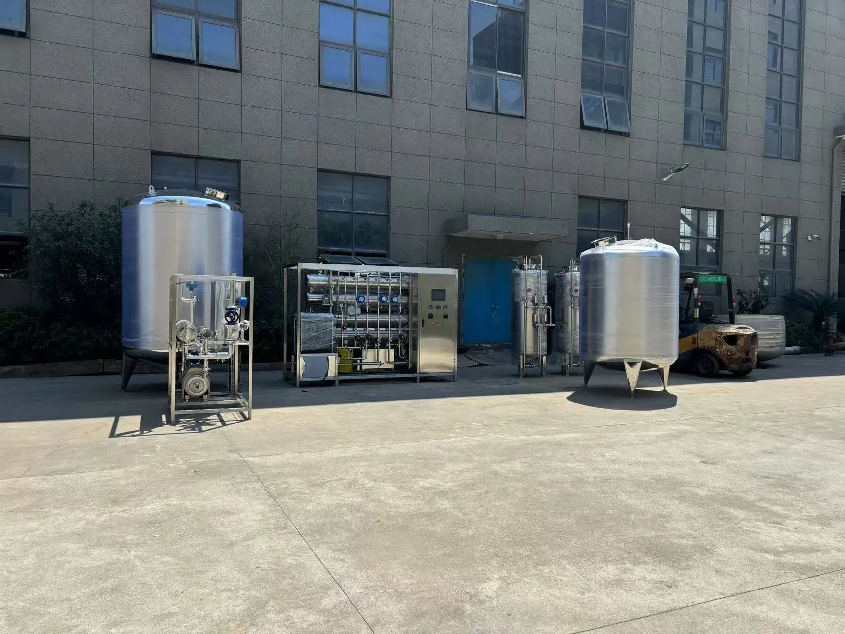 Low Energy Consumption Reverse Osmosis System with Smart RO Technology